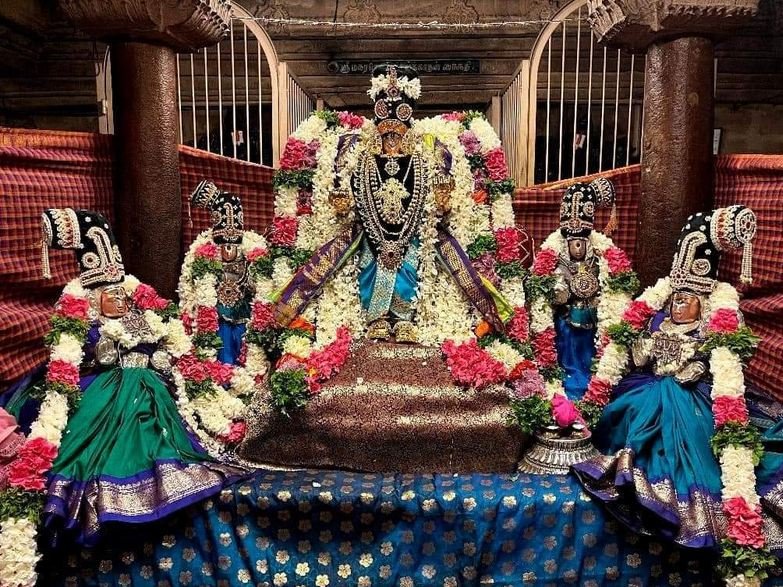 Samaetha Sri makara  Nedunkuzhaikkadar / Nigaril Mugilvannan Perumal Temple