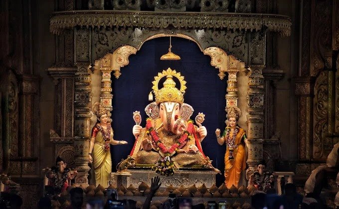 Shreemant Dagdusheth Halwai Ganpati Mandir