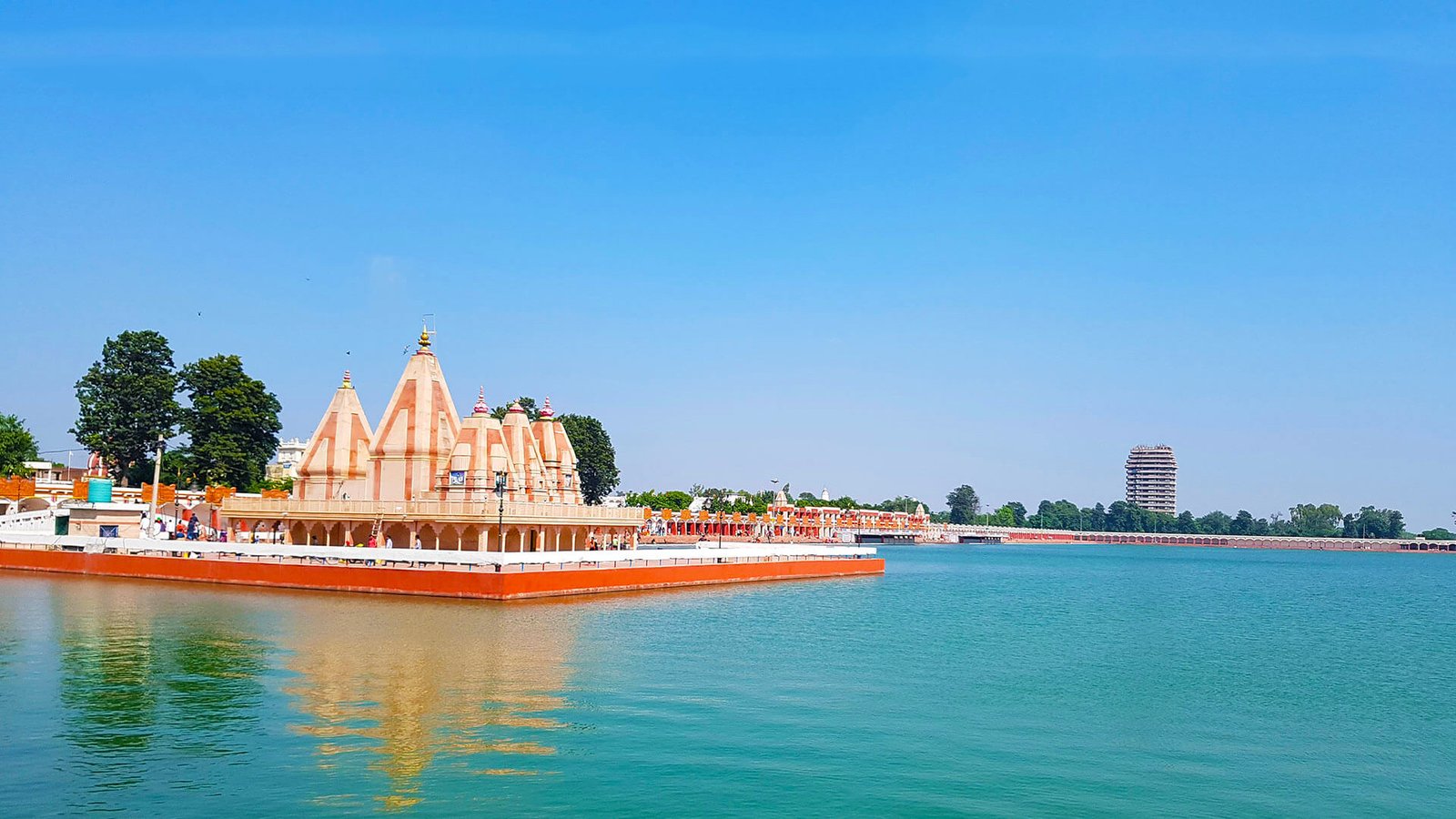 Sannihit Sarovar