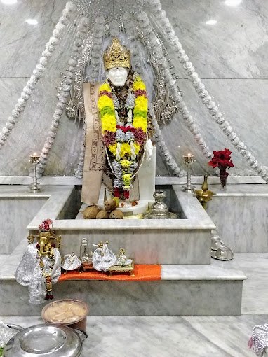 Shirdi Sai Baba Mandir Oyadiran Estate Lagos