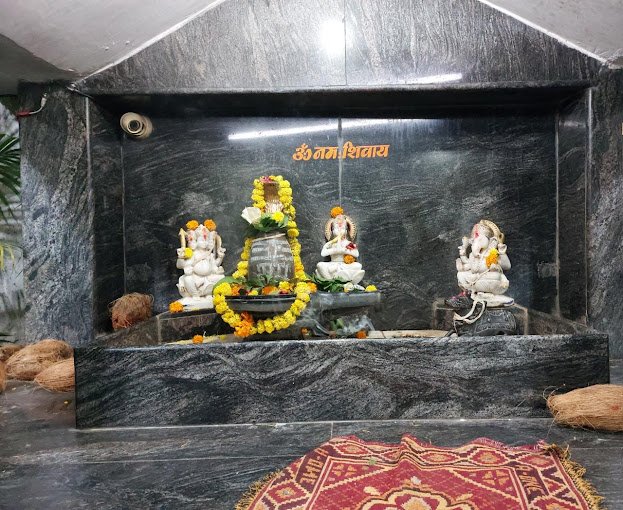 Sri Har Nilkantheshwar Dhaam