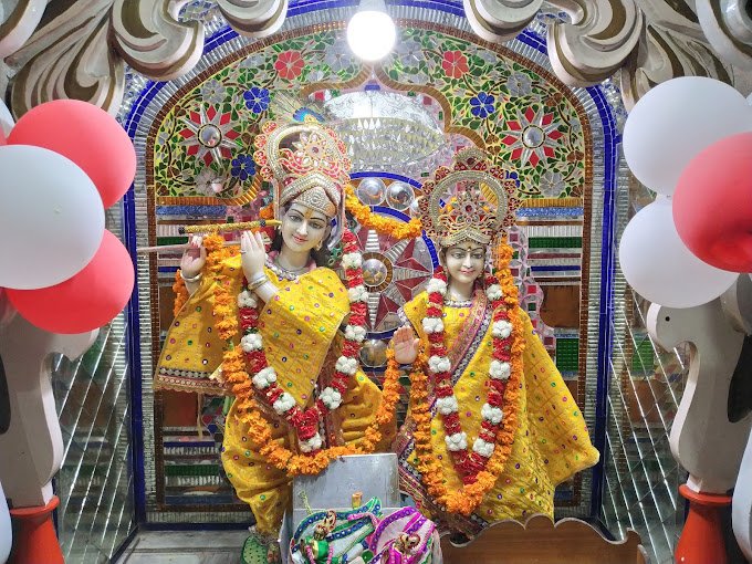 Radha Madhav Mandir Kanpur