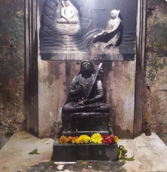 Shankaracharya Cave Sri Govinda Bhagavatpada Cave Temple