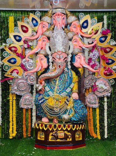 Shree Siddhi Vinayak Bade Ganesh Ji Mandir
