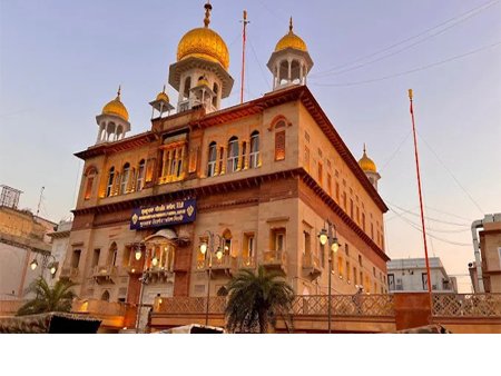 Gurdwara Sis Ganj Sahib