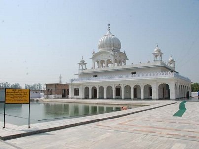 Gurdwara Akalgarh Sahib (Gharuan)