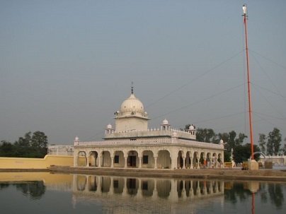 Gurudwara Kodhiwala Ghat Sahib Village Babapur