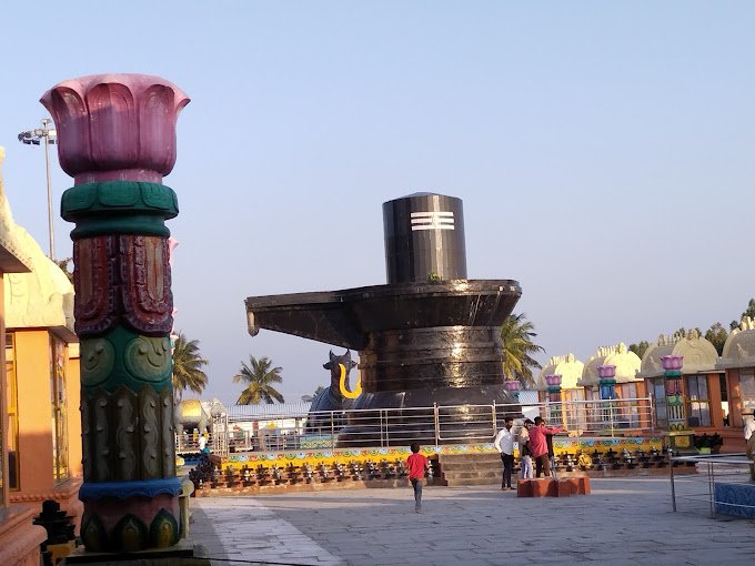 Kotilingeshwara Temple  Karnataka