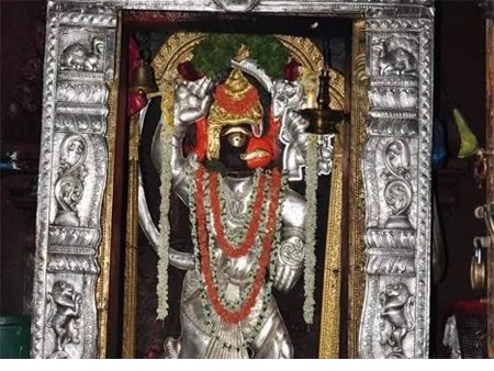 SRI GANDI VEERA ANJANEYA SWAMY Devasthanam/VEERA ANJANEYA SWAMY