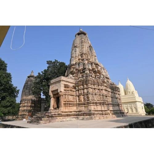 DULHADEV MAHADEV MANDIR/Dulhadev Shiva Temple Khajuraho, Madhya Pradesh
