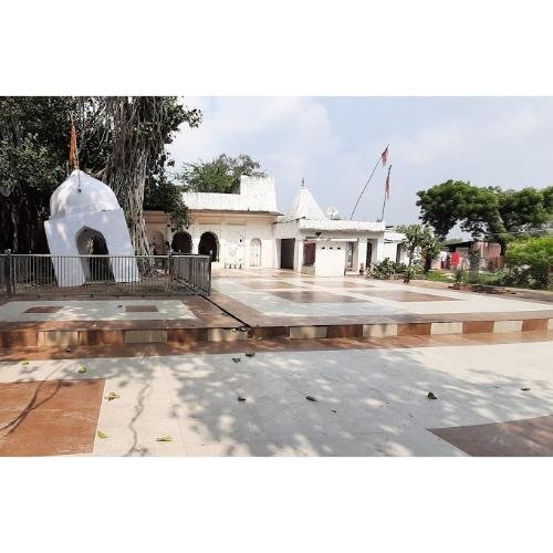 Jhilmilleshwar Mahadev Mandir,Near Jhilmil,Behat Gwalior Madhya pradesh