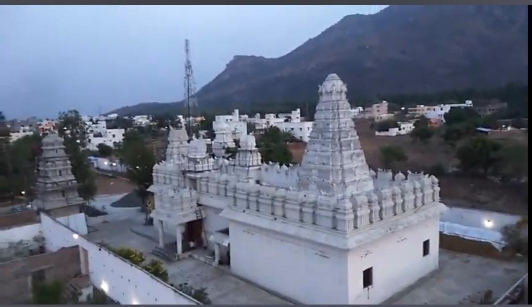 Melmalai Sri Lakshmi Narayana Kubera Perumal Temple