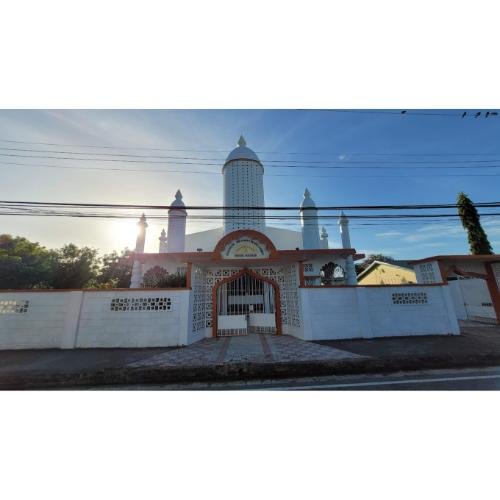 Paschim Kaashi Port of Spain Hindu Mandir SDMS Branch Trinidad and Tobago,South America