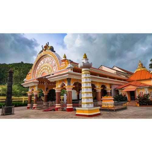 Shree Mahalaxmi Saunsthan Bandora,Goa