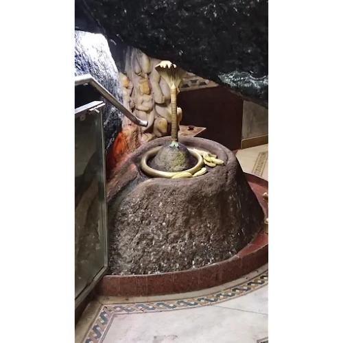 Gupteshwar/Swayambu Sidhpeeth Sri Gupteshwar Mahadev Mandir Jabalpur,Madhya Pradesh