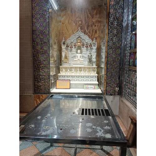 Shri Parshvnath Digamber Jain Mandir/Jain Mandir Digambar Arihant Colony,Nawapara,Raipur,Chhattisgarh
