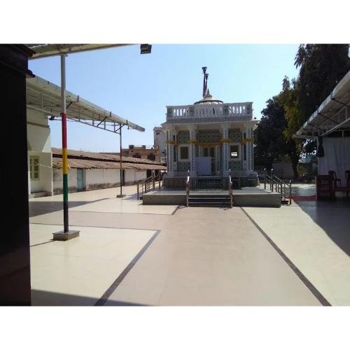Shri Rishabhdev Shwetamber Jain Mandir, Gandhi Chowk, Nawapara,Raipur,Chhattisgarh