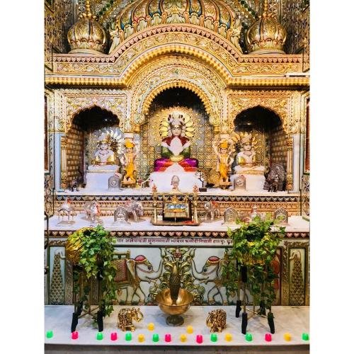 Shri Shantinath Bhagwan Shwetamber Jain Mandir, Gandhi Chowk, Mahasamund,Chhattisgarh