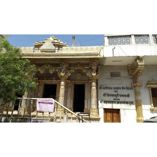 Shri Shantinath Bhagwan Jain Derasar and Shri Jinduttsuri Dadawadi, Old City, Gheekanta, Bhadra, Ahmedabad,Gujarat