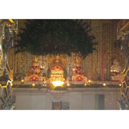Shri Shantinath Bhagwan Jain Derasar, Fatehpura, Paldi, Ahmedabad,Gujarat