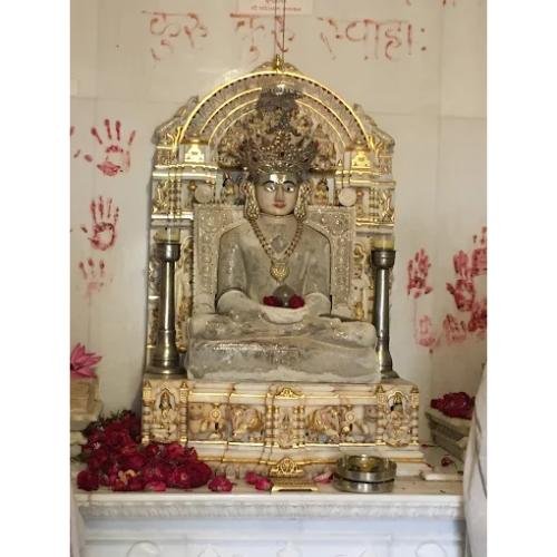 Shri Shantinath Bhagwan Jain Derasar, Shyamal, Ahmedabad,Gujarat