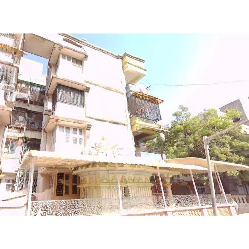 Shri Sumatinath Grih Jinalaya/Shree Sumtinath Gruha Ginalay  Sheikh Adam Abuwala Marg, Jain Merchant Society, Paldi, Ahmedabad,Gujarat