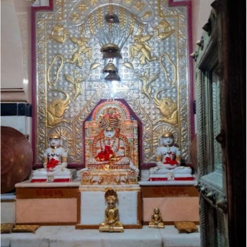Shri Vasupujya Swami Shwetamber Jain Mandir, Alau,Ahmedabad,Gujarat
