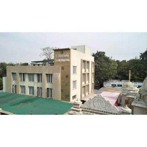 Jain Upashray/Jain Society Jain Sang Upashray Jain Society, Pritam Nagar, Paldi, Ahmedabad,Gujarat