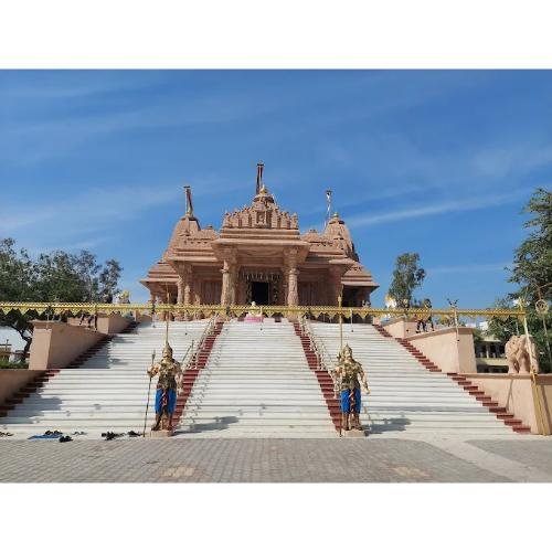 Shri Merudham Shwetamber Jain Tirth, Shri Nageshwar Parshvnath, Amiyapur, Ahmedabad,Gujarat