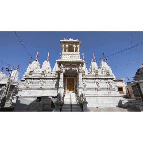 Shri Ajitnath Bhagwan Shwetamber Jain Tirth, Vav,Banaskantha,Gujarat