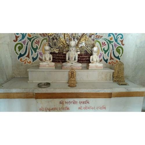 Shri Mahaveer Bhagwan Jain Shwetamber Mandir, Jamnagar-Rajkot Highway, Fala,Jamnagar,Gujarat