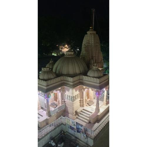 Shri Mahaveer Swami Jain Shwetamber Derasar, Jagmal Chowk, Mullawada,Junagadh,Gujarat