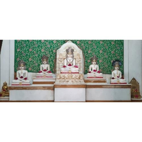 Shri Munisuvratnath Swami Shwetamber Jain Derasar, Station Road, Nava Bajar, Kosamba,Bharuch,Guajarat