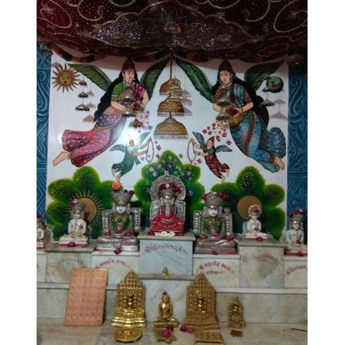 Shri Shantinath Bhagwan Shwetamber Jain Mandir,Chhotaudepur,Gujarat