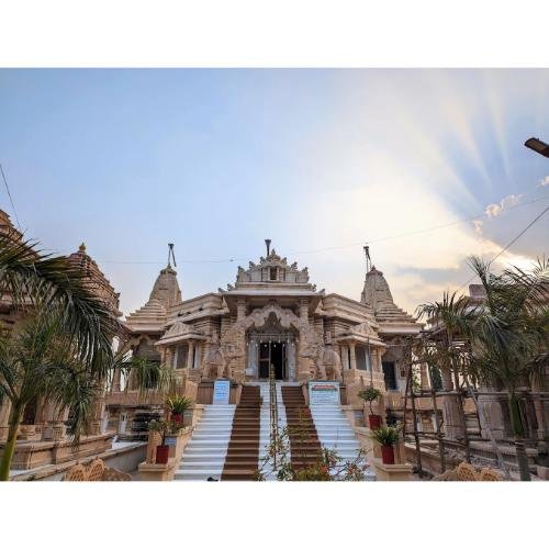 Shri Jai Tribhuvan Manmohan Parshvnath Jain Tirth, Nandasan,Mahesana,Gujarat