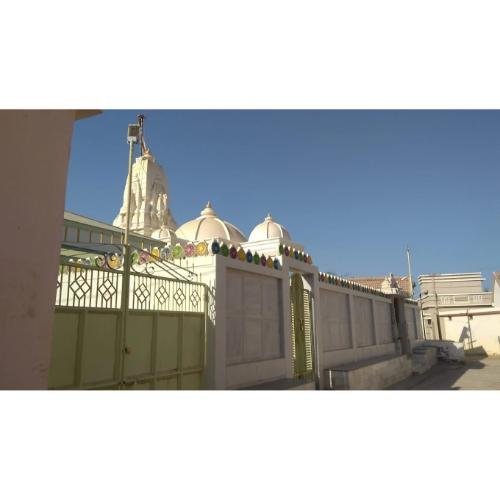 Shri Shantinath Bhagwan Shwetamber Jain Tirth, Lathedi,Kachchh,Gujarat