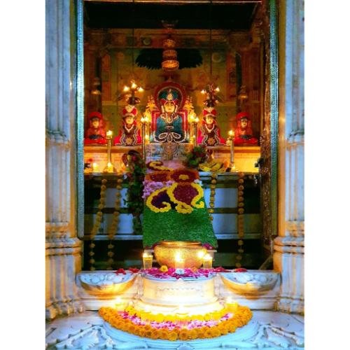 Shri Sambhavnath Bhagwan Jain Derasar, Main Bazar, Vansda,Navsari,Gujarat