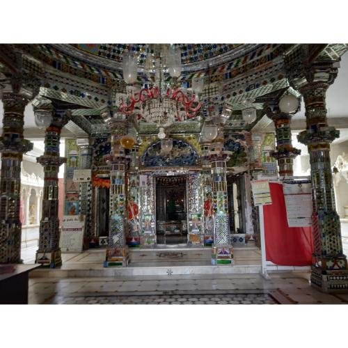 Shri Manmohan Parshvnath Jain Derasar, Kamboi,Patan,Gujarat