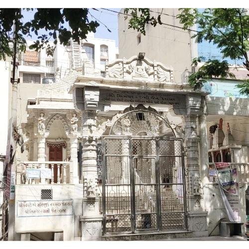 Shri Simandhar Swami Jain Derasar, Panchvati Society Main Road, Kotecha Nagar,Rajkot,Gujarat