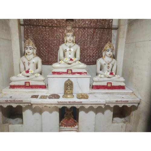Shri Shantinath Bhagwan Shwetamber Jain Derasar, Luni, Mundra,Kachchh,Gujarat