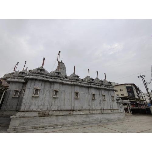 Shri Suparshvnath Shwetamber Jain Derasar, Gitanjali Nagar Society, Shanti Nagar, Nadiad,Kheda,Gujarat