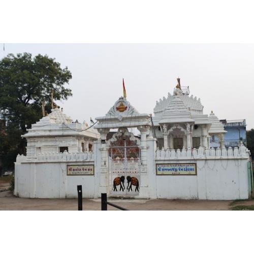 Shri Sambhavnath Ji Jain Derasar, Vaikunth Society, Halol,Panchmahal,Gujarat