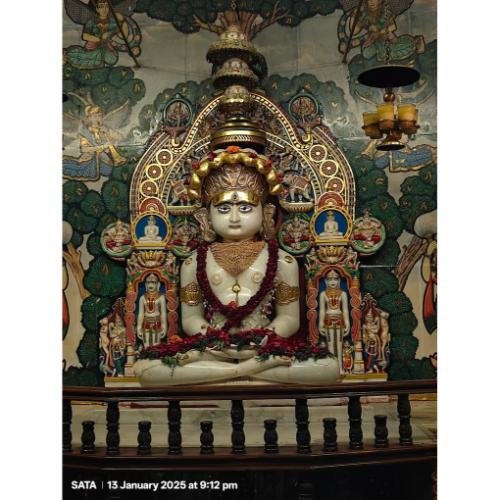 Shri Surajmandan Parshvnath Jain Derasar, Gopipura Road, Gopipura,Surat,Gujarat