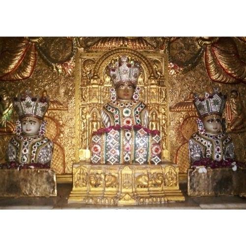 Shri Adinath Bhagwan Jain Derasar, Haripura Pirchari Road, Galemandi, Begampura,Surat,Gujarat