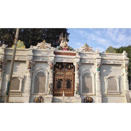 Shri Munisuvrat Swami Jain Derasar, Borna,Surendranagar,Gujarat
