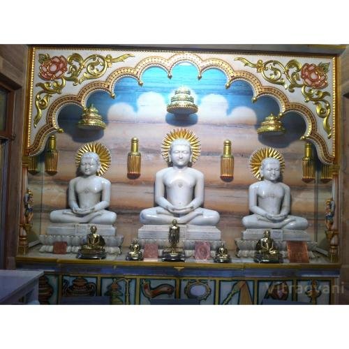 Shri 1008 Adinath Swami Digamber Jain Mandir, Sureshwar Desai Lane, Ghantiyada,Vadodara,Gujarat