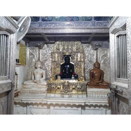Shri 1008 Adinath Digamber Jain Pracheen Jinalaya, Idar,Sabar Kantha,Gujarat