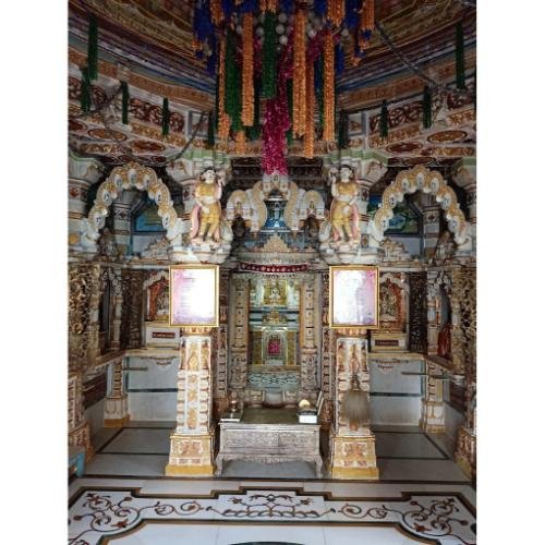 Shri Shantinath Bhagwan Shwetamber Jain Mandir, Adariyana,Surendranagar,Gujarat