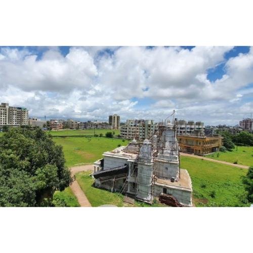 Shri Jain Shwetamber Mandir, Muktanand Marg, Chala, Vapi,Valsad,Gujarat