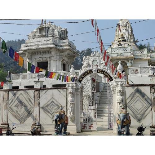 Shri Ajitnath Jain Shwetamber Mandir, Bagwada,Valsad,Gujarat